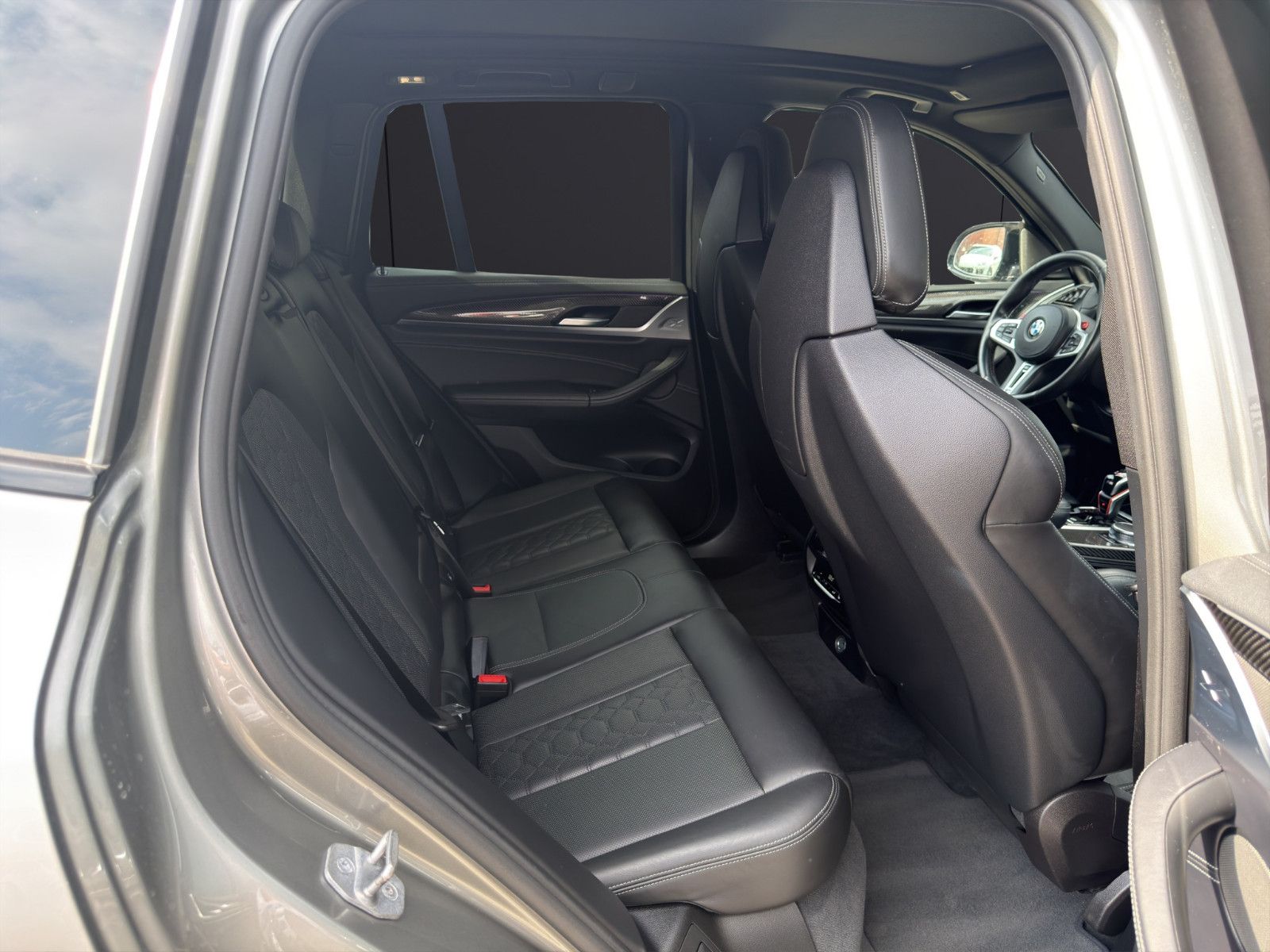 Fahrzeugabbildung BMW X3 M Competition*H&K*Pano*Ambiente*Carbon