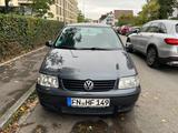 Volkswagen Polo 1.4 Highline Classic Highline - Volkswagen Polo Classic mit Benzin-Antrieb