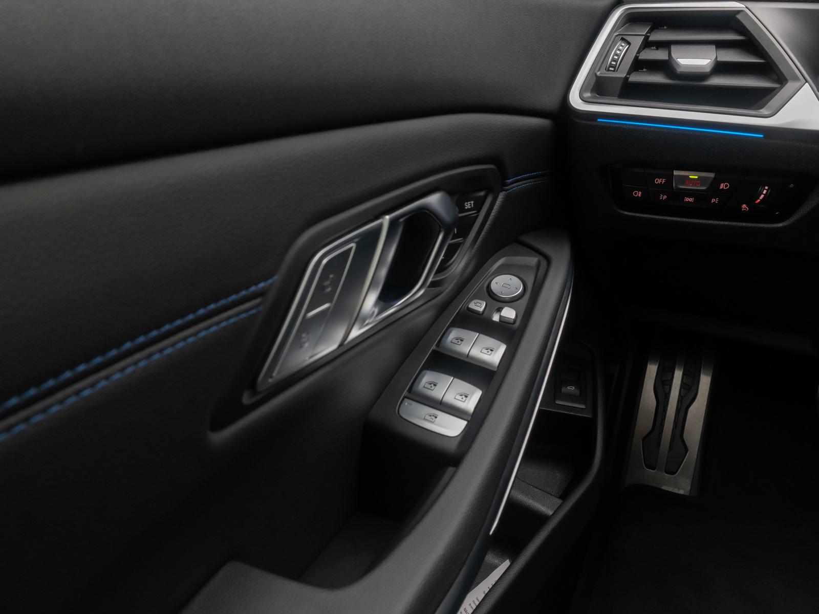 BMW M340d xD 360° HUD DAB H/K Alarm AHK Glasdach 19"