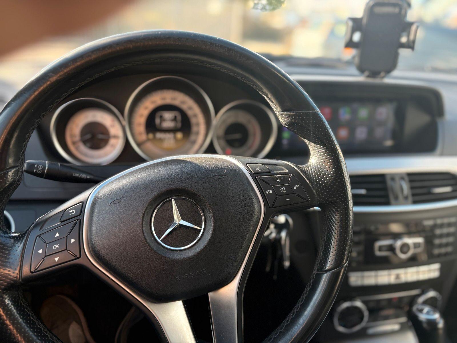 Mercedes-Benz C220 2012 — engine 170 HP (125kW)