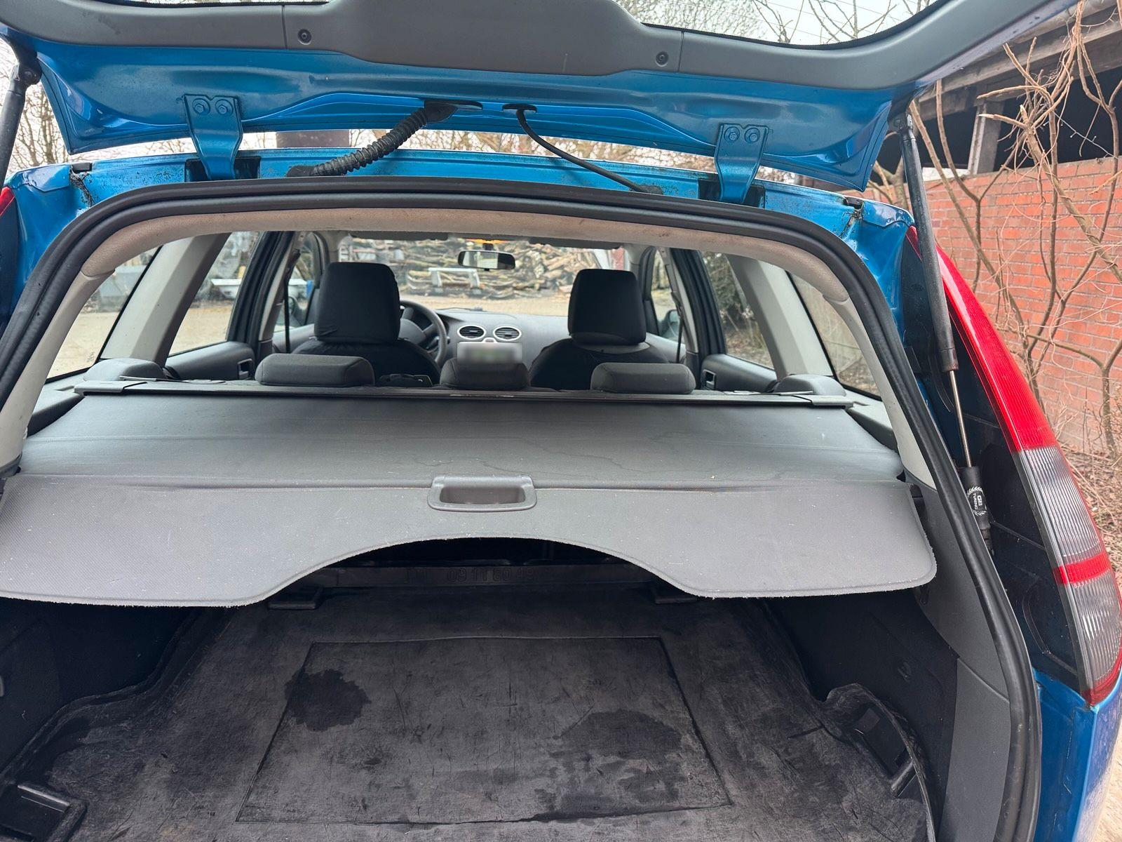 Ford Focus 2005 — photo 6
