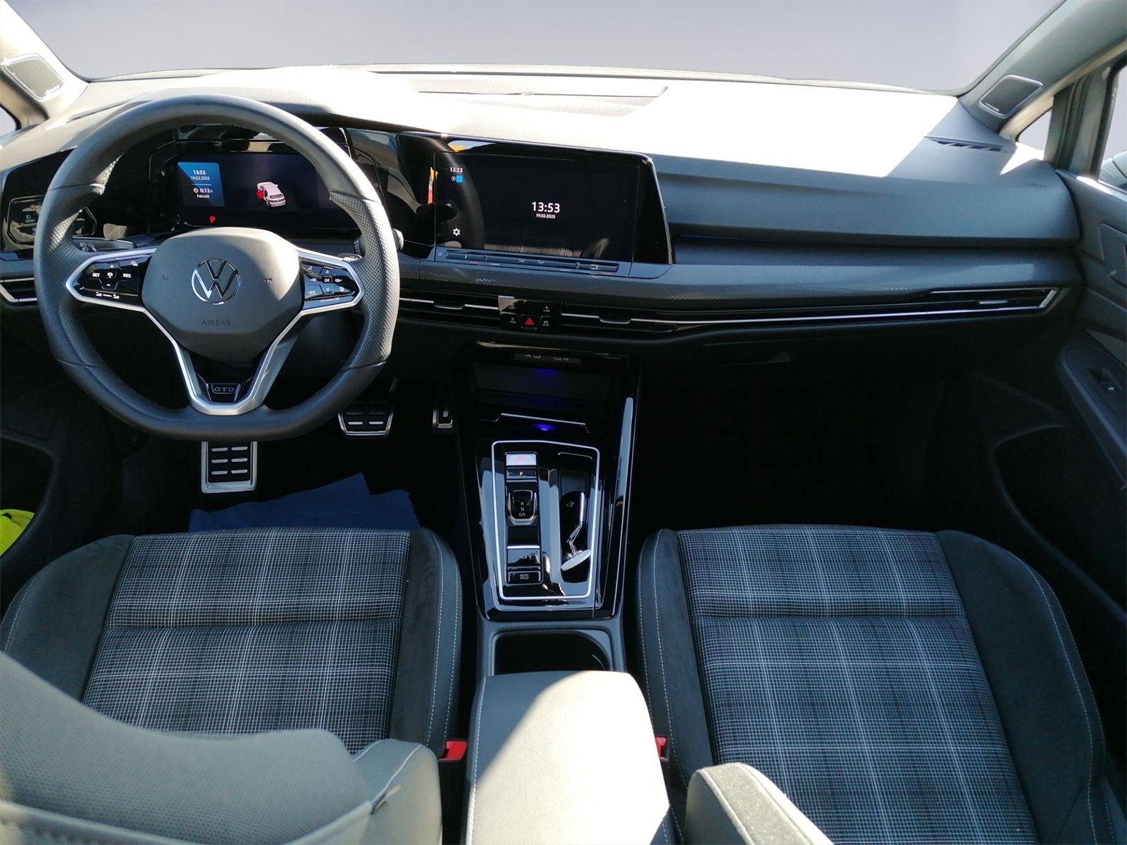 Golf VIII GTD DSG KAMERA+PANO+HARMAN-KARDON