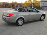 Renault Megane Coupé-Cabriolet Dynamique 2.0 16V Dyn... - Renault Megane: 2.0