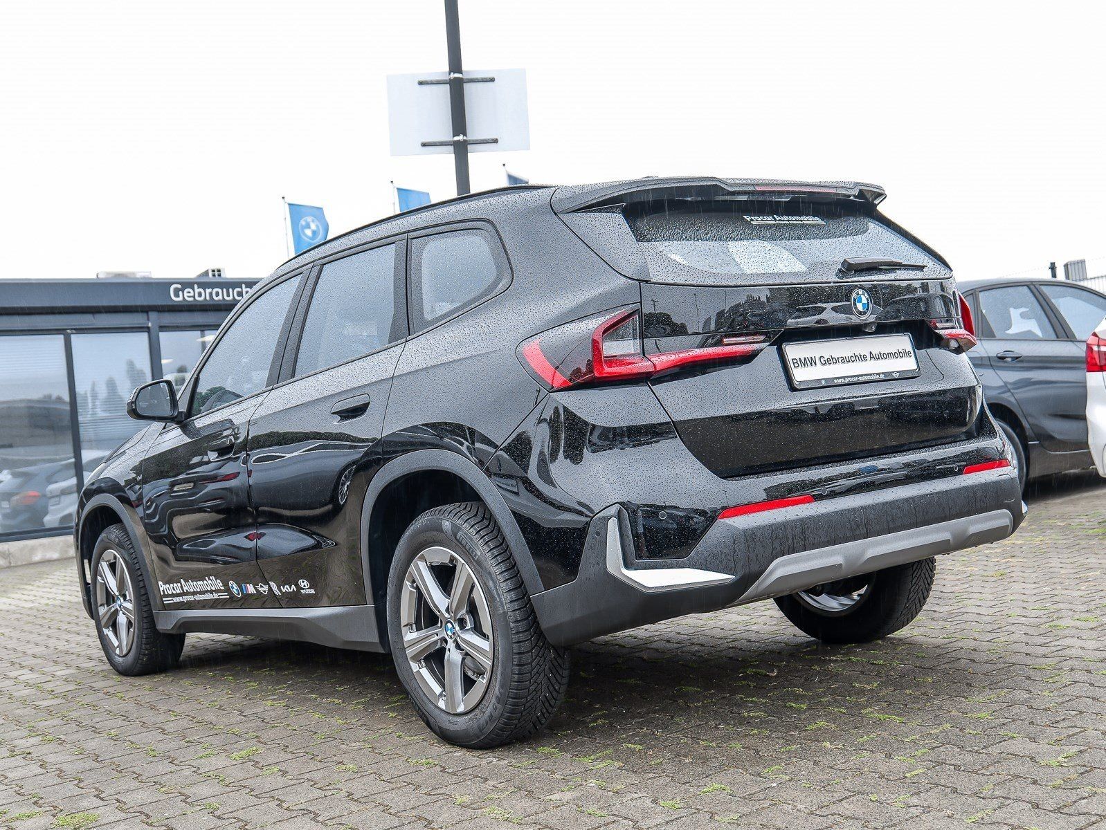 BMW X1 sDrive18d Navi LED RFK DAB foto 7