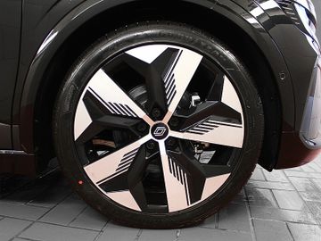 Fahrzeugabbildung Renault Megane Paket Techno EV60 220hp optimum charge