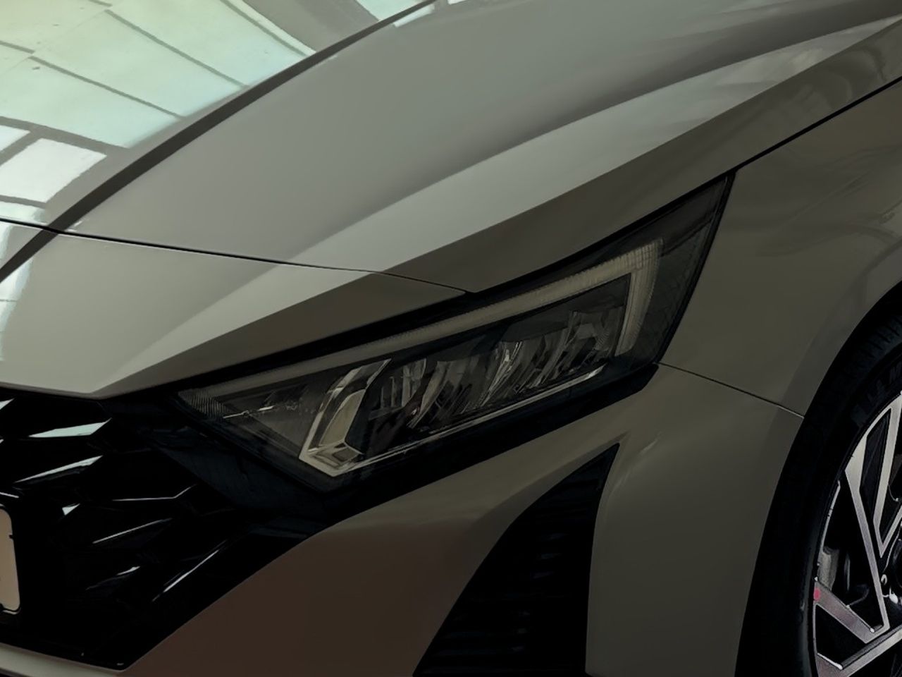 Fahrzeugabbildung Hyundai i20 TREND 2xKlima AUT DynLicht Kam. LM Navi PDC