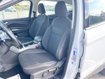 Ford Kuga - 8
