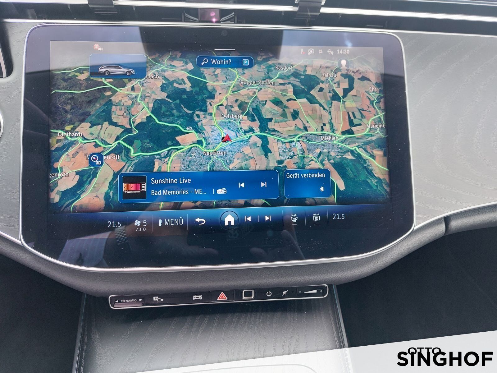 Fahrzeugabbildung Mercedes-Benz E 200 T Avantgarde +AHK+Distronic+Rü Kamera+LED+