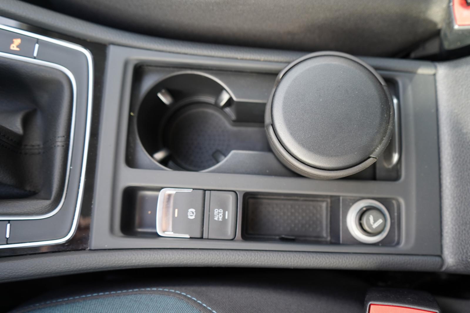 Volkswagen Golf VII 1.0 IQ Drive ACC Totwinkel Sitzheizung