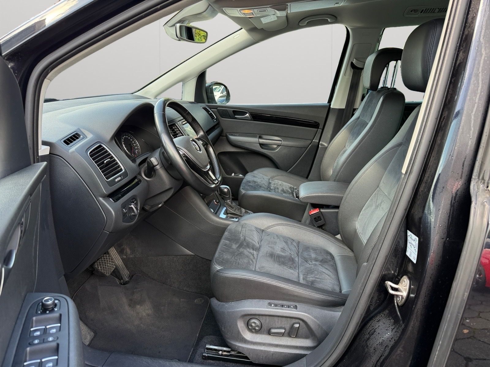 Fahrzeugabbildung Volkswagen Sharan Highline BMT/Start-Stopp
