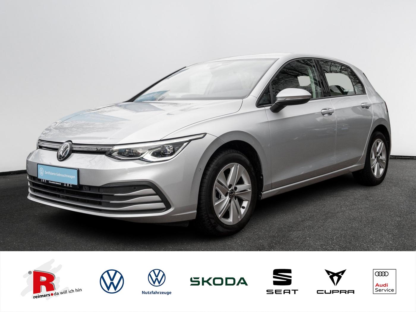 Volkswagen Golf VIII 2.0 TDI Life Life IQLight Kam. Navi LM