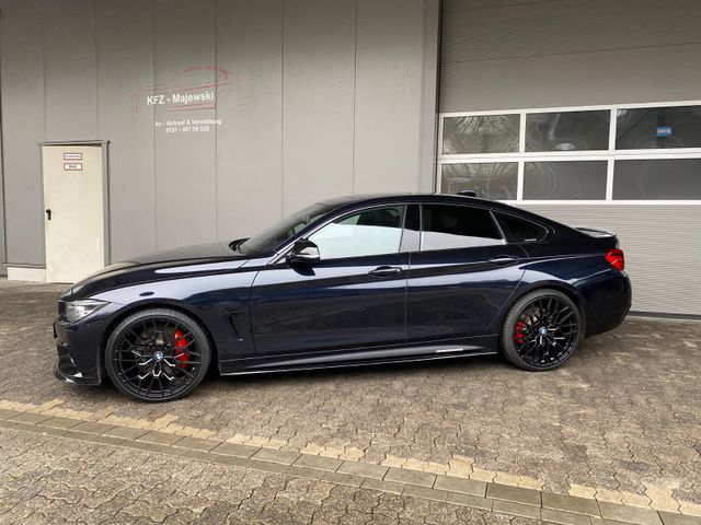 BMW 440 Gran Coupe (LED,Carplay,Schiebedach,Kamera)