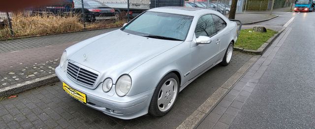 Mercedes-Benz CLK 320 / XENON / Leder / HU neu bis 01-26