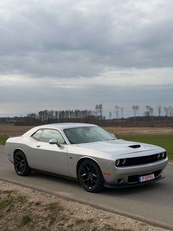 Image of Dodge Challenger