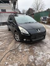 Peugeot 5008 1.6 Benzin 7 Sitzer - Peugeot 5008 in Lübeck