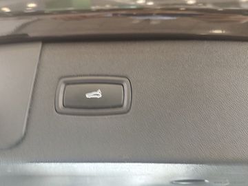Porsche Cayenne - 6