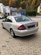 Mercedes-Benz C 220 CDI ELEGANCE/Automatik/Klima - gebrauchte Mercedes-Benz C 220 aus dem Jahr 2005