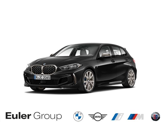 BMW M135 i xDrive A 5-Türer Sportpaket HUD Navi digi