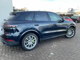 Porsche Cayenne 3.0 E-Hybrid Platinum Edition*Panorama - mit Hybrid-Antrieb: Geländewagen