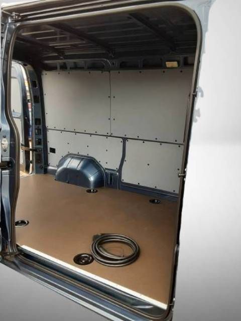 Fahrzeugabbildung Renault Master Kastenwagen E-Tech FWD Kasten advance L2H