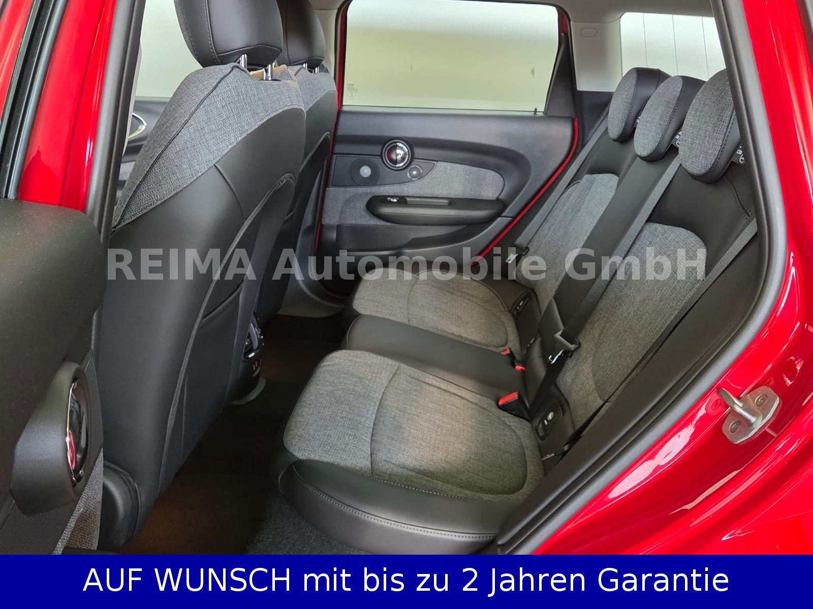 Fahrzeugabbildung MINI 2,0D Clubman Cooper D, LED, Navi, Digital