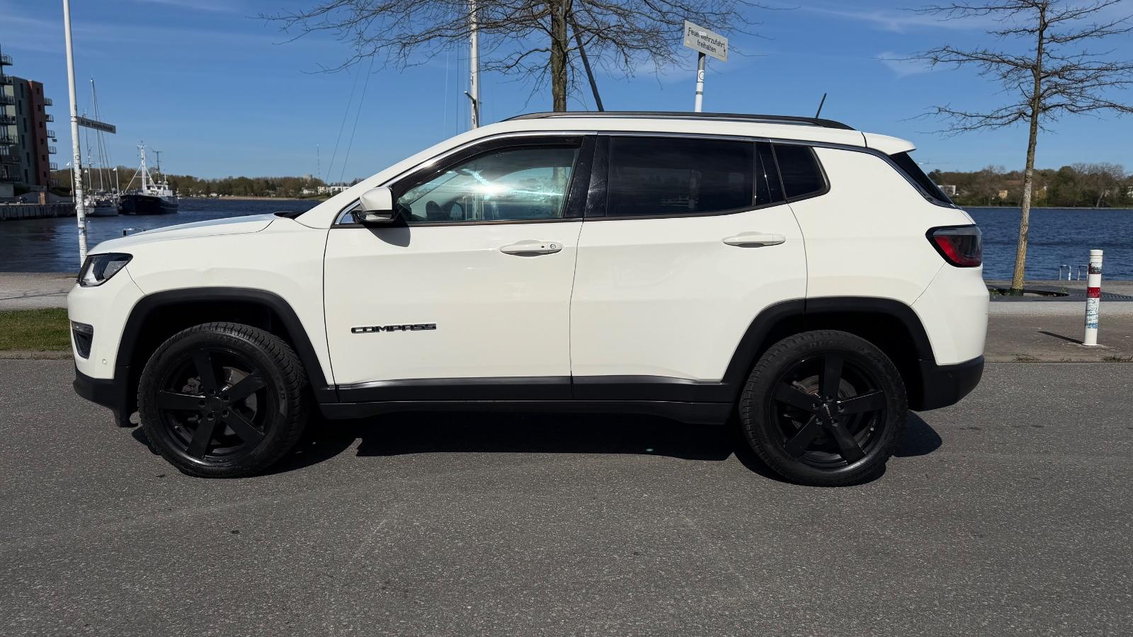 Jeep Compass Limited 4WD MEGA VOLL HU NEU