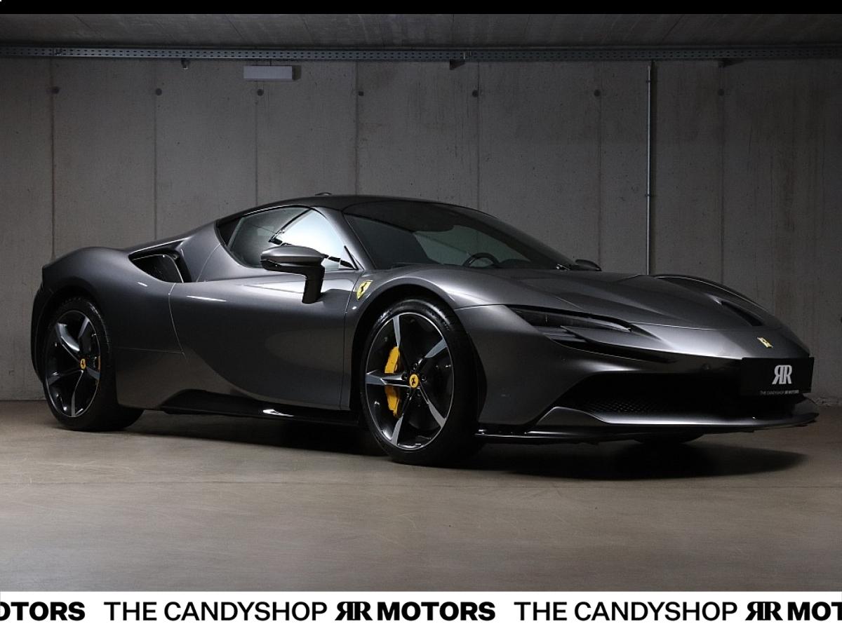 Ferrari SF90 Stradale *Carbon*Lift*Daytona Racing Sitze*