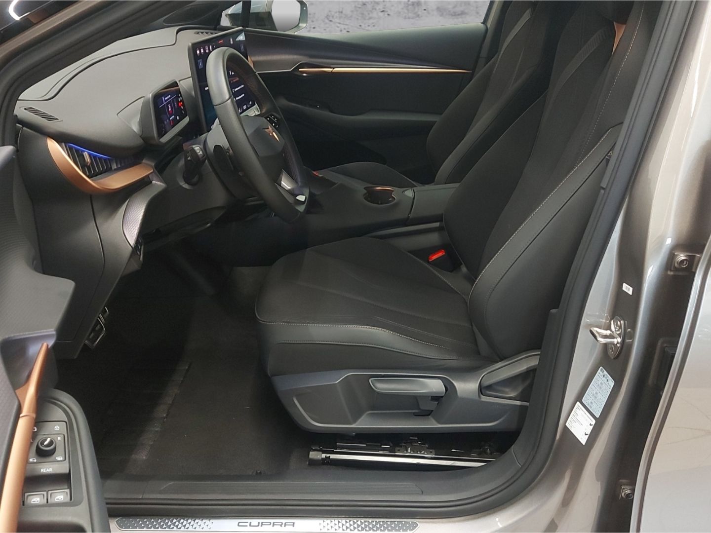 Cupra Tavascan - Bild 10