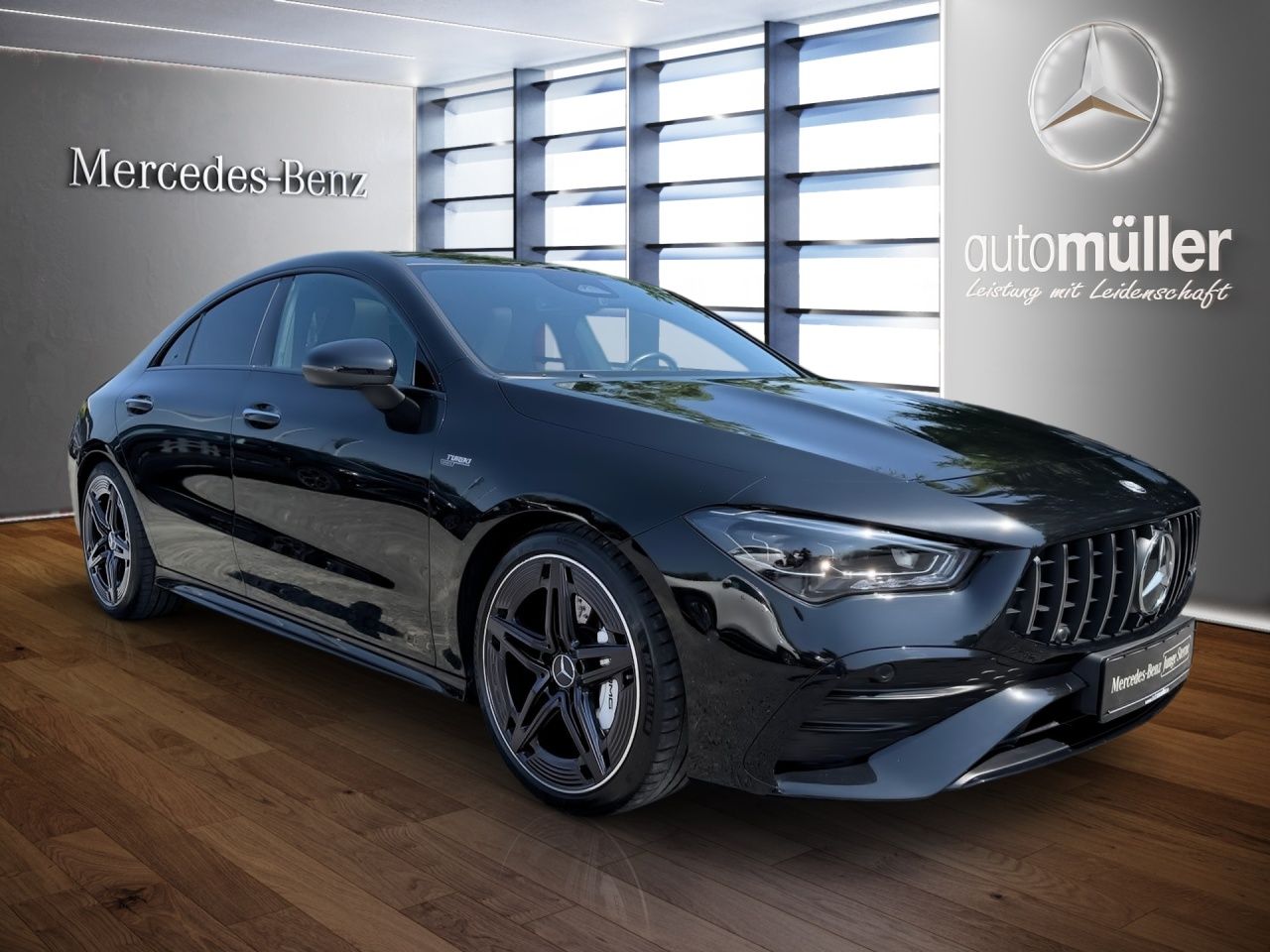 Fahrzeugabbildung Mercedes-Benz AMG CLA 35 4M Coupé AHK+PANO+RIDE C.+NIGH+MULTIB