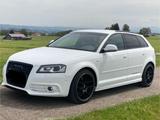 Audi A3 3.2I  Ambition quattro S line Sportback Xenon - Audi A3 aus 2008: 3.2