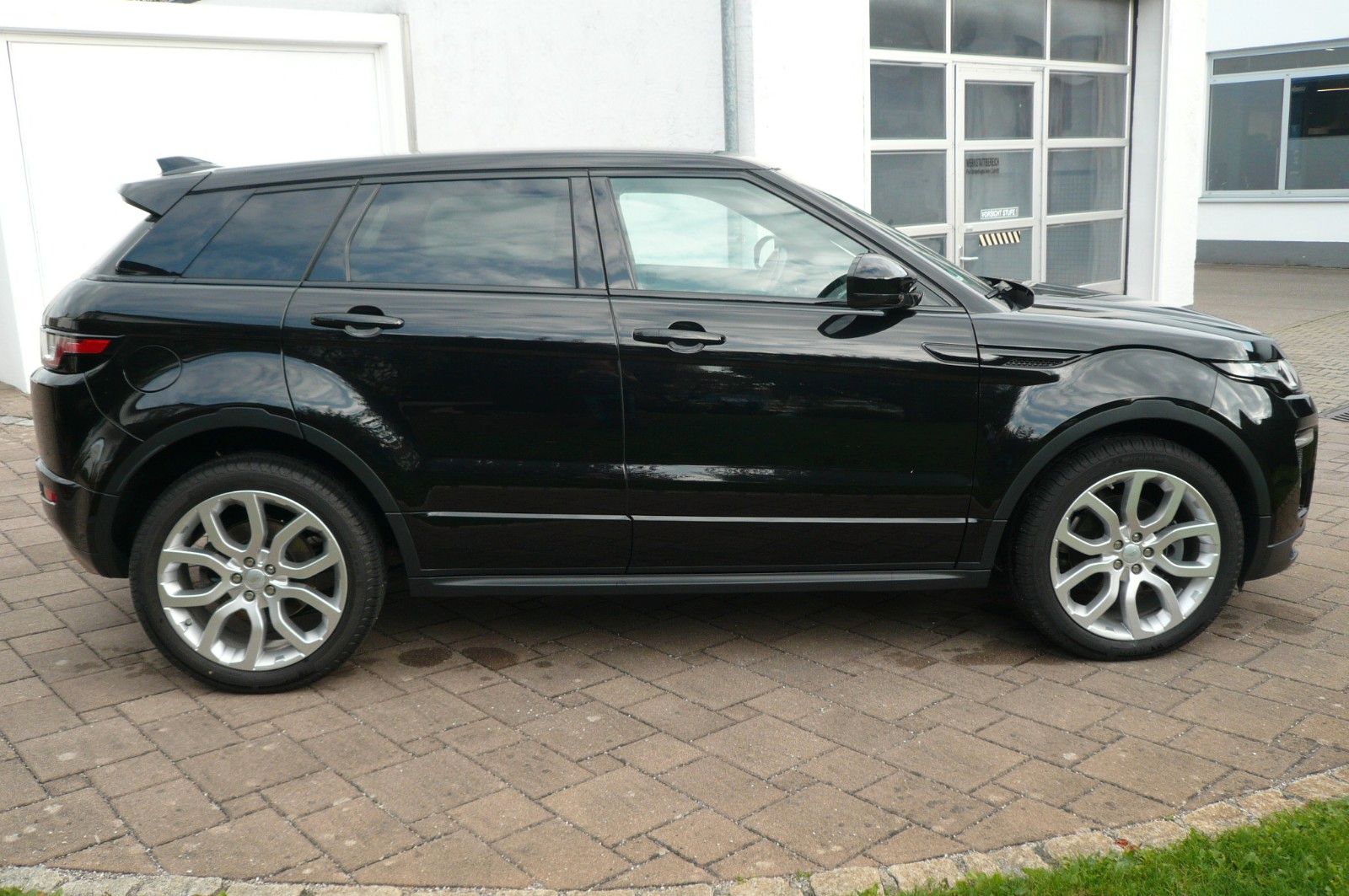 Land Rover Evoque SE Dynamic - Allrad Automatik Panorama foto 5