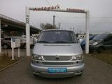 Volkswagen T4 Caravelle 2,8-l-Otto V6 Automatik lang - VW T4 Gebrauchtwagen in München