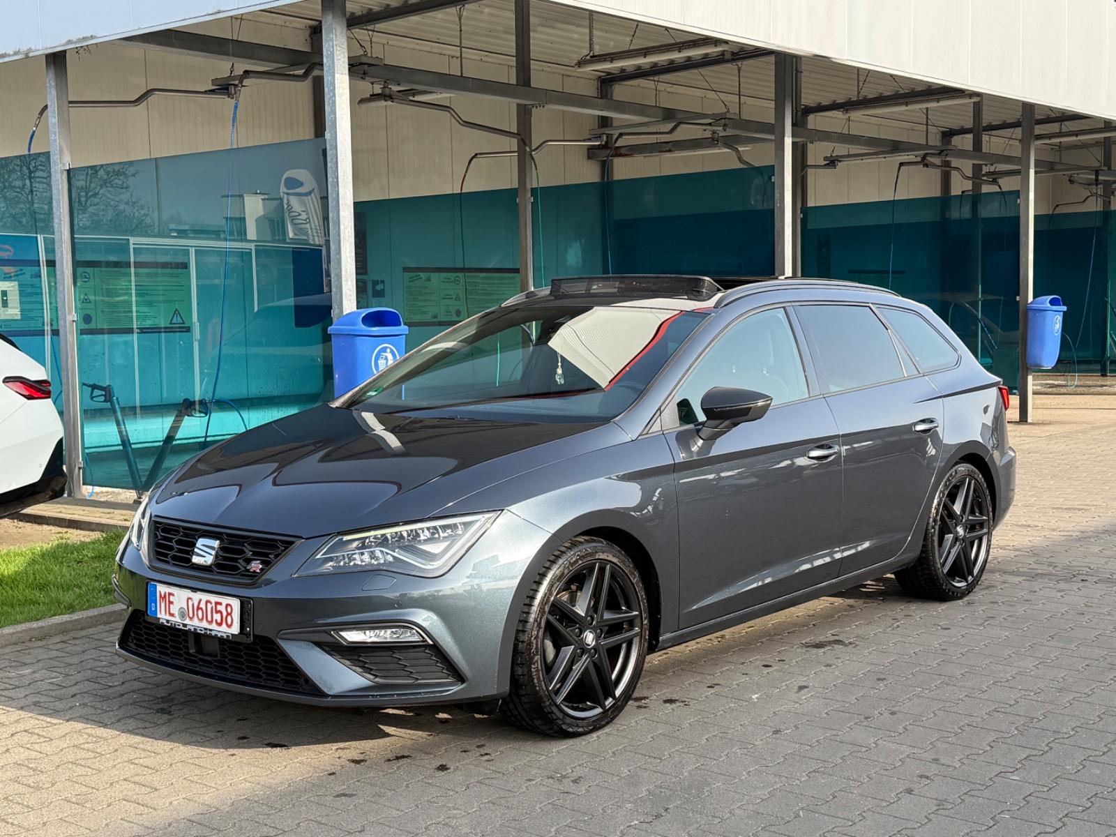 Seat Leon ST FR Black Matt Ed*Pano*Kamera*Keyless*ACC