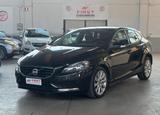 Volvo V40 D2 1.6 Summum - Volvo V40 Summum mit Diesel-Antrieb