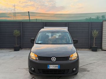 Volkswagen Caddy - 2