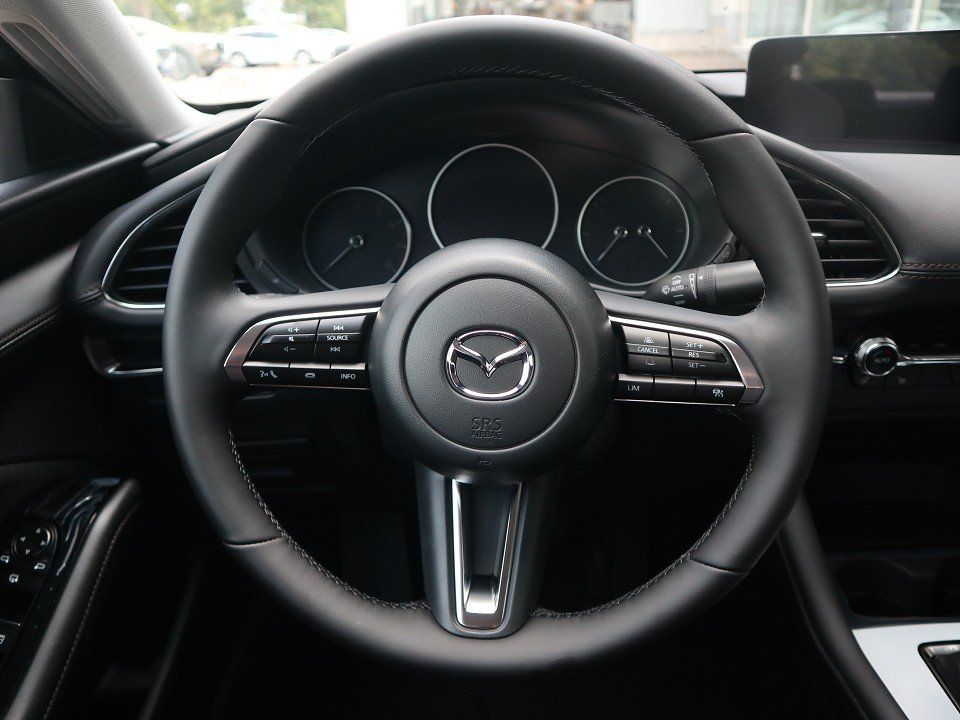 Fahrzeugabbildung Mazda 3 FB 2025 M-Hybrid Centre-Line G-140 NAVI ACAA S