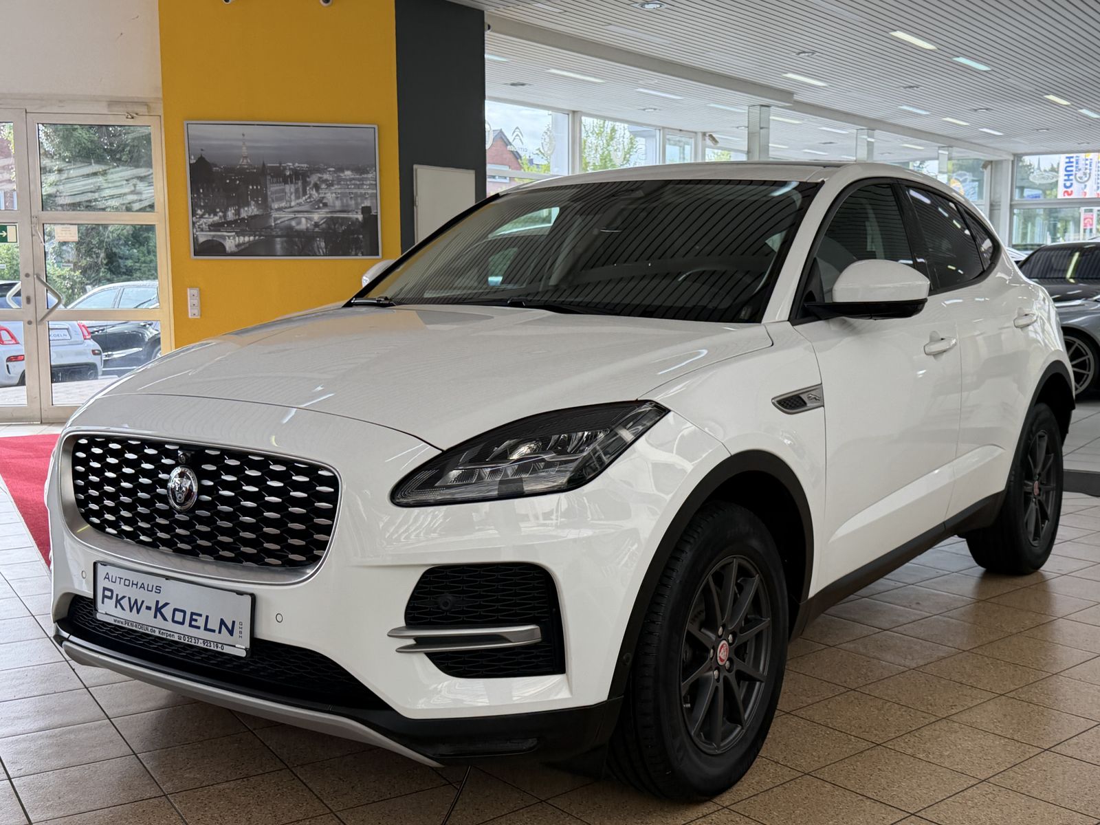 JAGUAR E-Pace