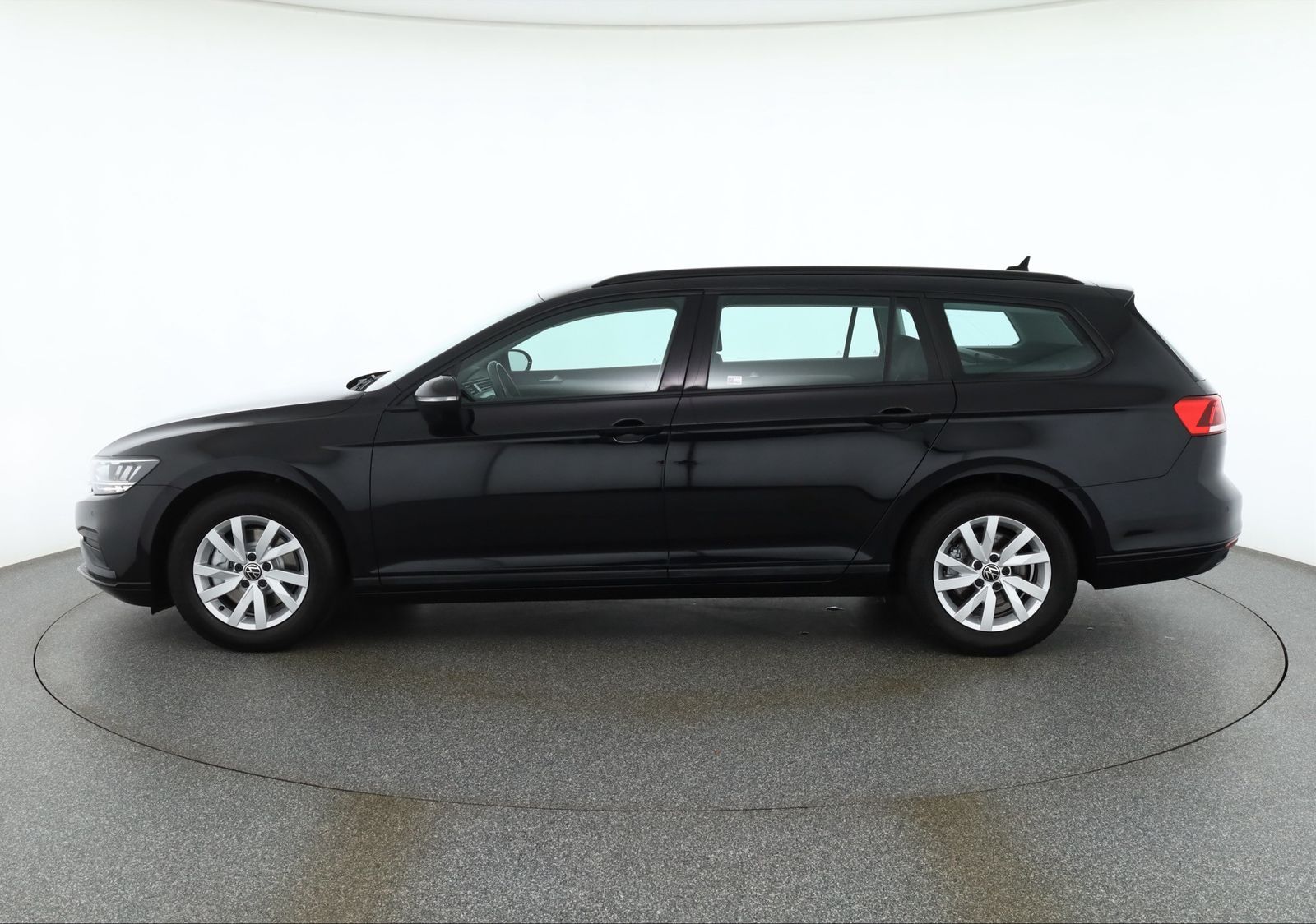 Volkswagen Passat Variant 2.0 TDI DSG Conceptline LED AHK imagem 2