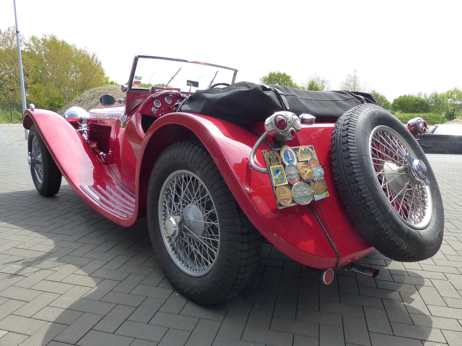 Fahrzeugabbildung Jaguar SS 100 3,5 Litre Roadster