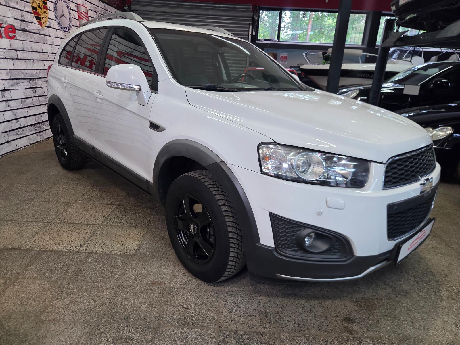 Chevrolet Captiva 2.4 LT+ 4WD 7-Sitzer *Tüv & Service NEU*