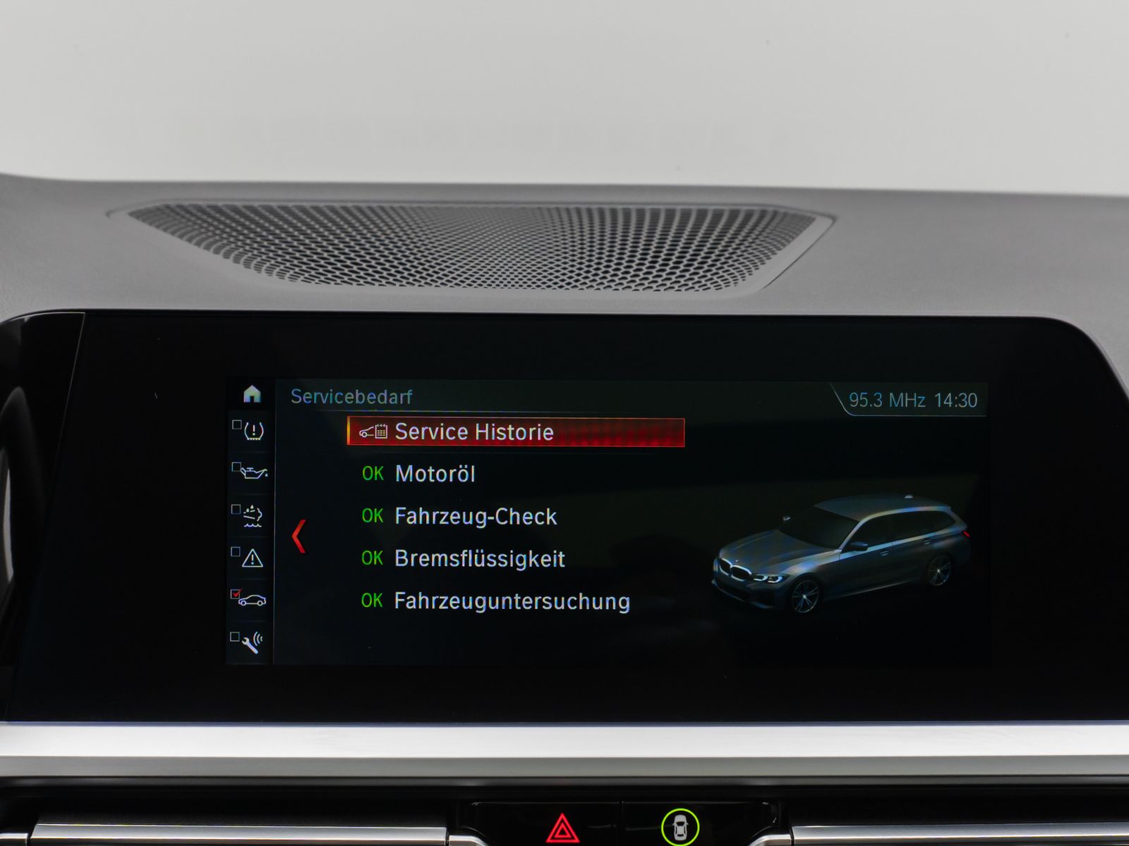 Fahrzeugabbildung BMW 320d Panorama HiFi PDC LED Geschwindigkeitsreg