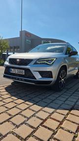 Cupra Ateca 2.0 TSI 221kW 4Drive DSG - - silberne Cupra Ateca
