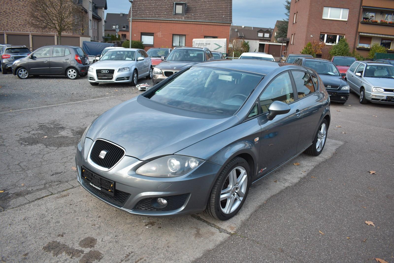 Seat Leon Style Copa*Navi*Klimaautomatik*SHZ*PDC*ALU