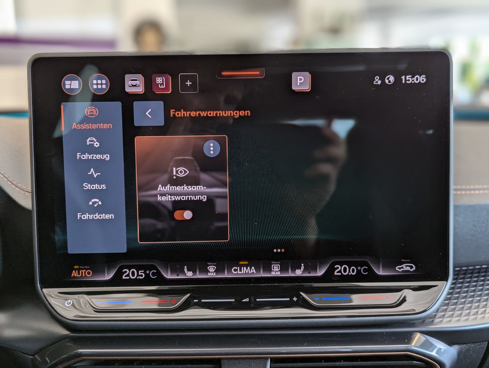 CUPRA Leon 2.0 TSI 4D VZ Matrix Pano Sennheiser AHK 19 - Image 33