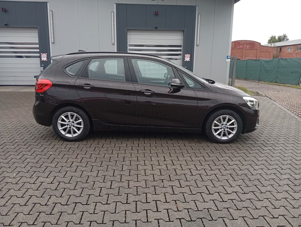 Image of BMW 216