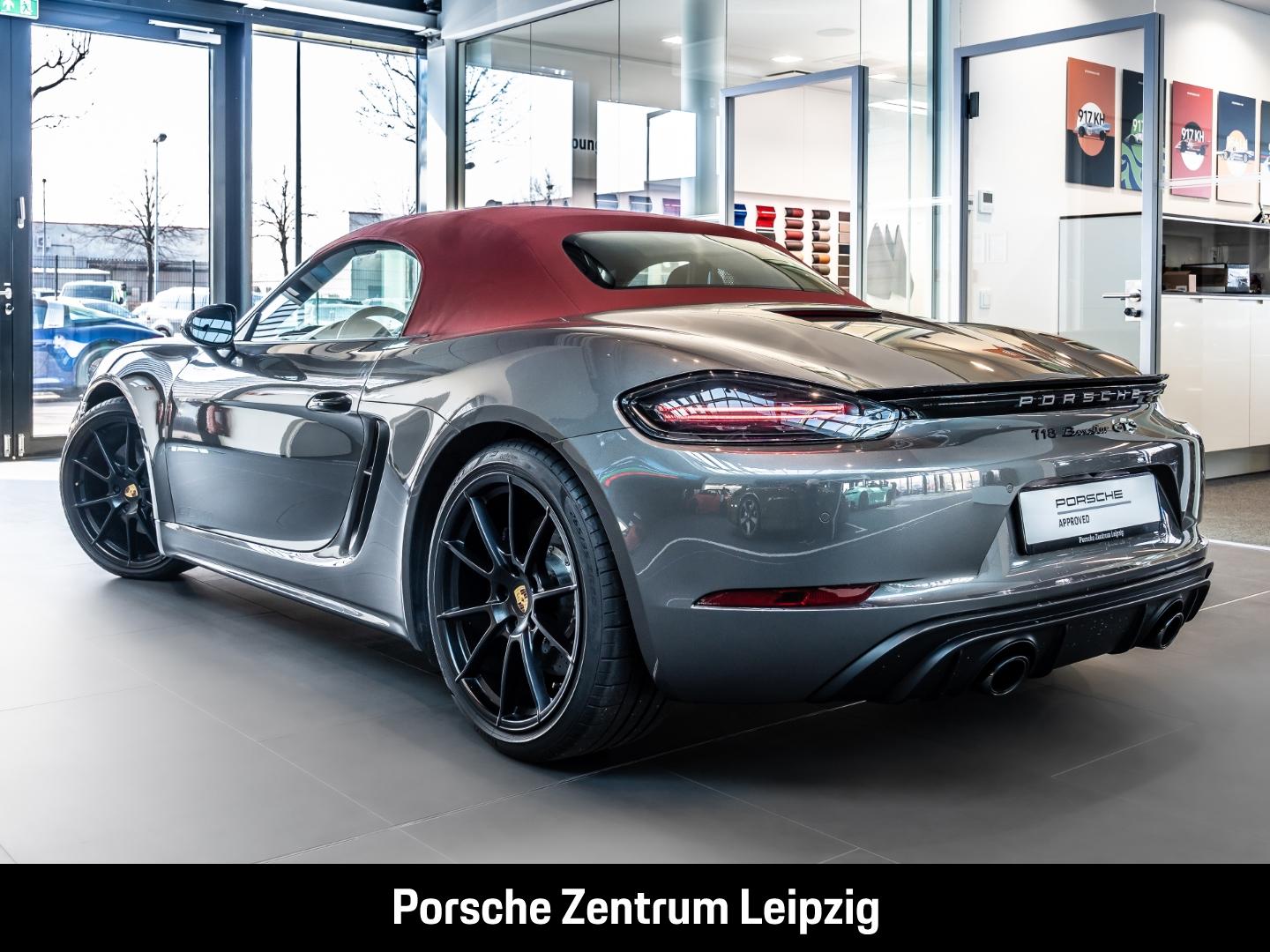 Porsche Boxster 718 GTS 4.0 PCCB Burmester LED Carbon