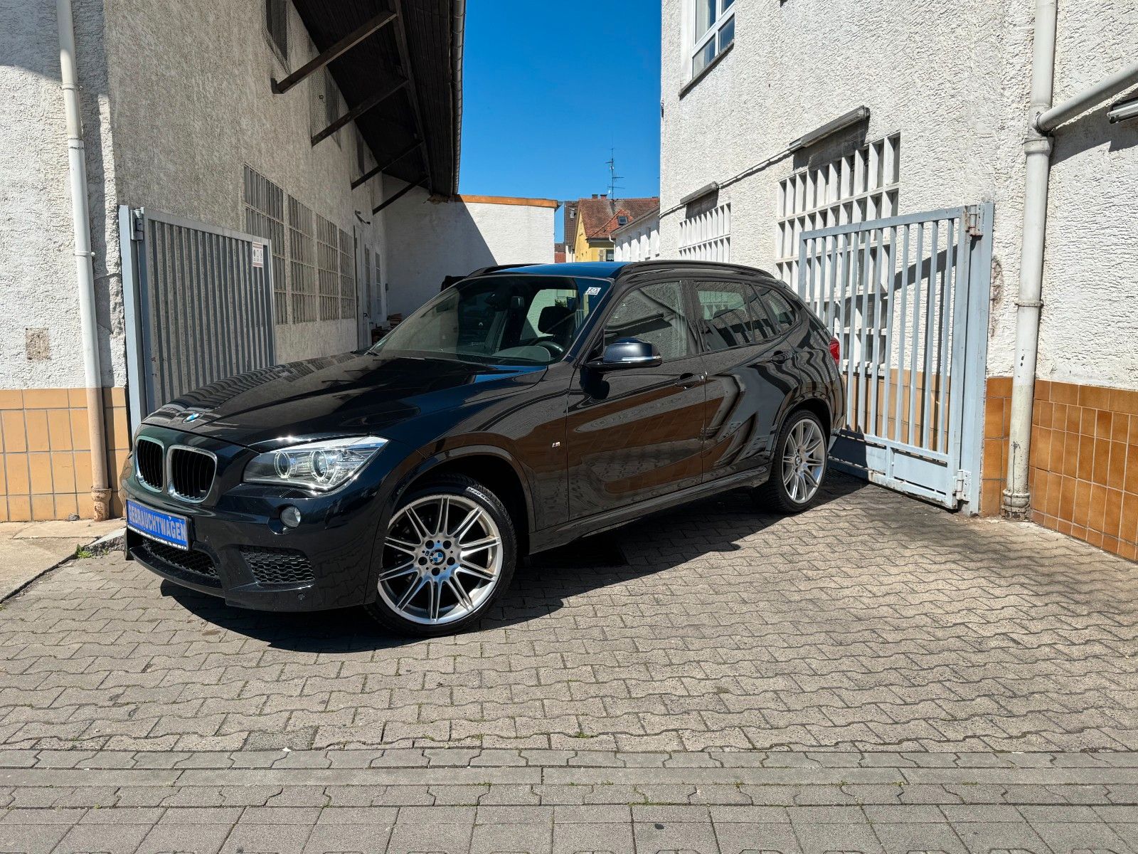 BMW X1 25d xDrive*M-Paket*Autom.*Pano*Navi*EU5*1.Hd.
