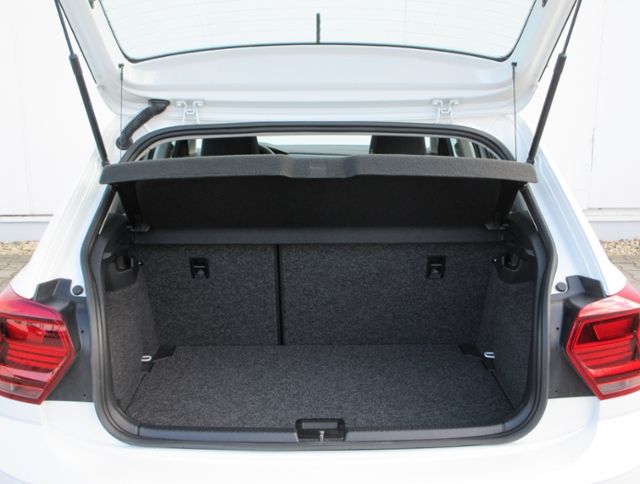 Polo 1.0 Comfortline NAVI/PDC/SHZ/KLIMA/SITZKOMF