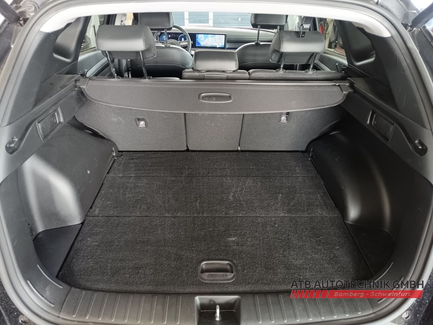 Fahrzeugabbildung Hyundai Tucson Trend 1.6 T-GDI PHEV 6-AT 4WD Navi LED El