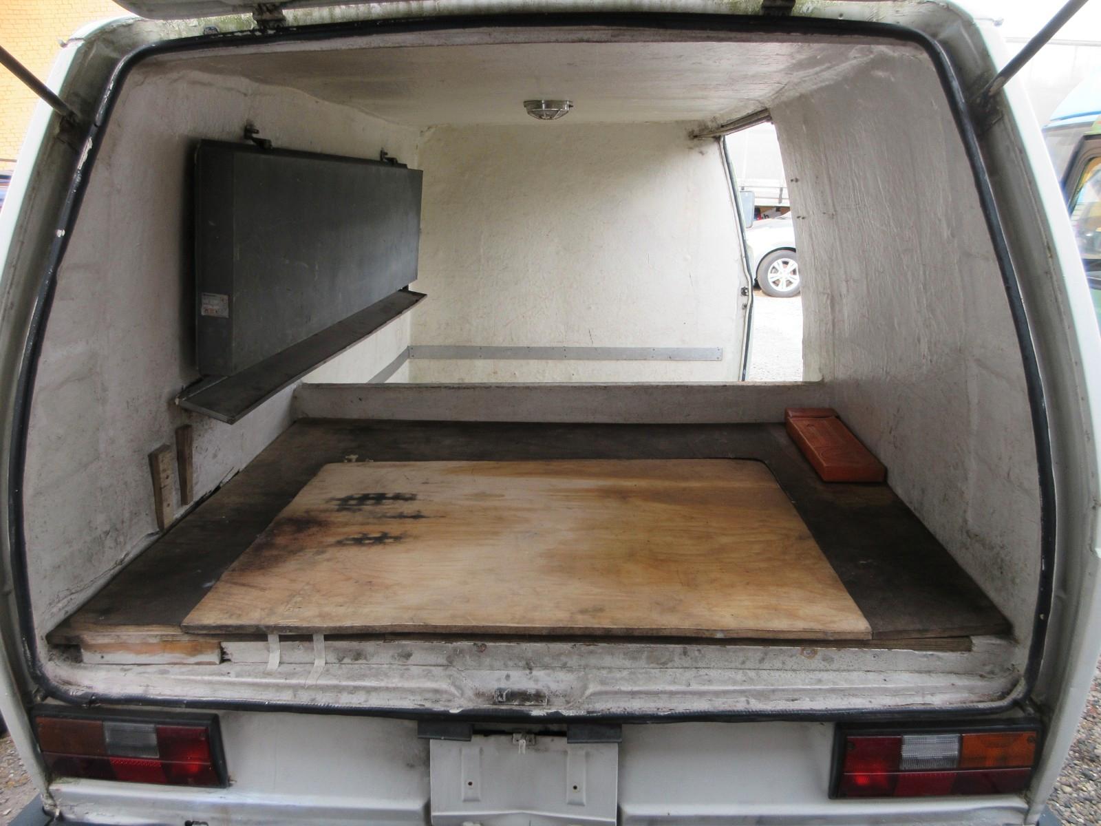 Volkswagen T3 1.6 DIESEL * KÜHLWAGEN *  KASTEN